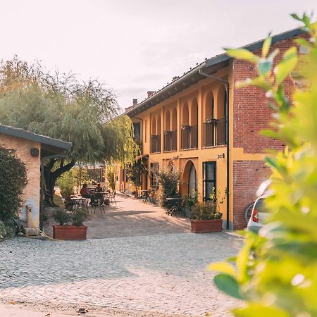 Agriturismo Cascina Barin Roddi Exterior photo